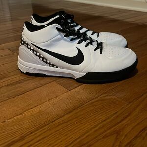 Kobe Mambacitas used